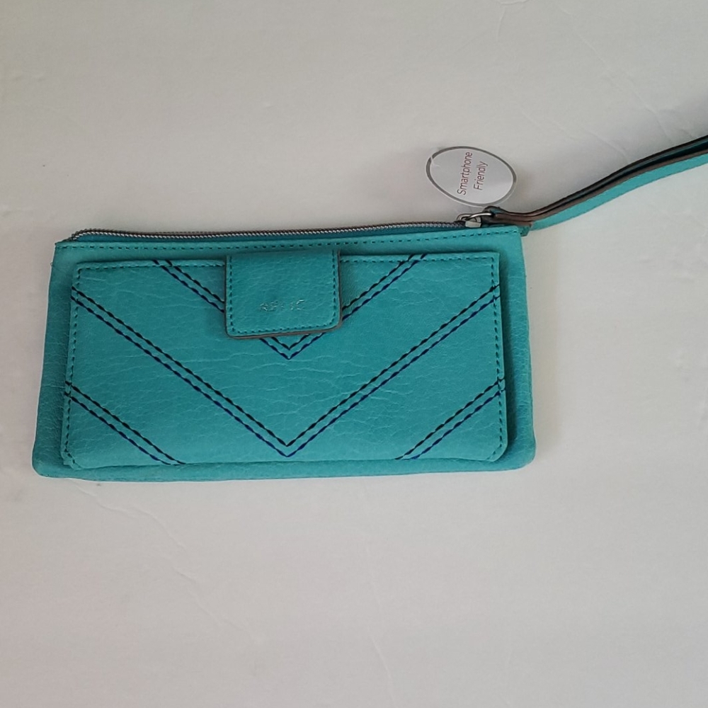 New Relic Smartphone Wallet Wristlet